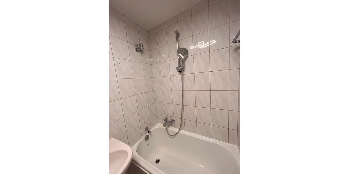 Dachgeschoßwohnung Koblenz Bubenheim - 3 Zimmer, 67 m&sup2;, 600&euro; | Angebot:25852449