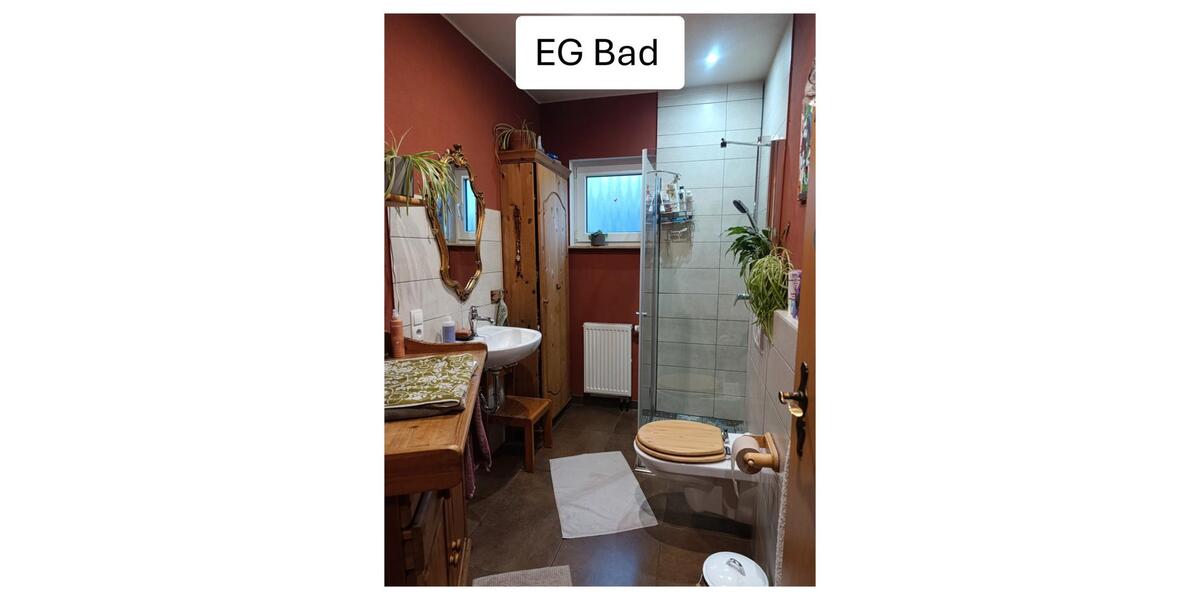 Einfamilienhaus Nauort - 7 Zimmer, 174 m&sup2;, 395.000&euro; | Angebot:25965809