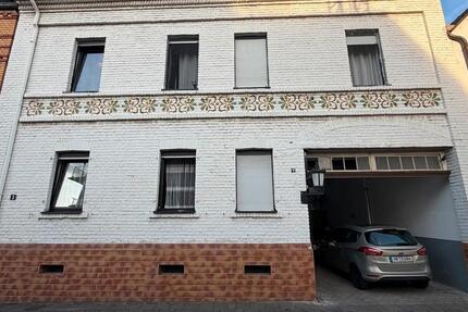 Haus Neuwied Block - 10 Zimmer, 225 m&sup2;, 309.000&euro; | Angebot:26846380