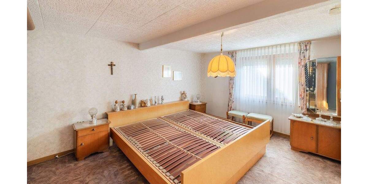 Einfamilienhaus Hausen (Wied) Marienhof - 6 Zimmer, 128 m&sup2;, 215.000&euro; | Angebot:25665283