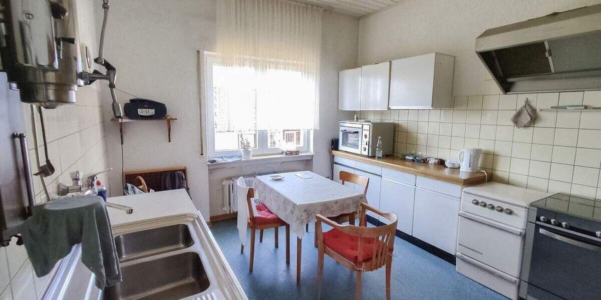 Mehrfamilienhaus, Wohnhaus Freirachdorf - 1 Zimmer, 317 m&sup2;, 329.000&euro; | Angebot:25691934