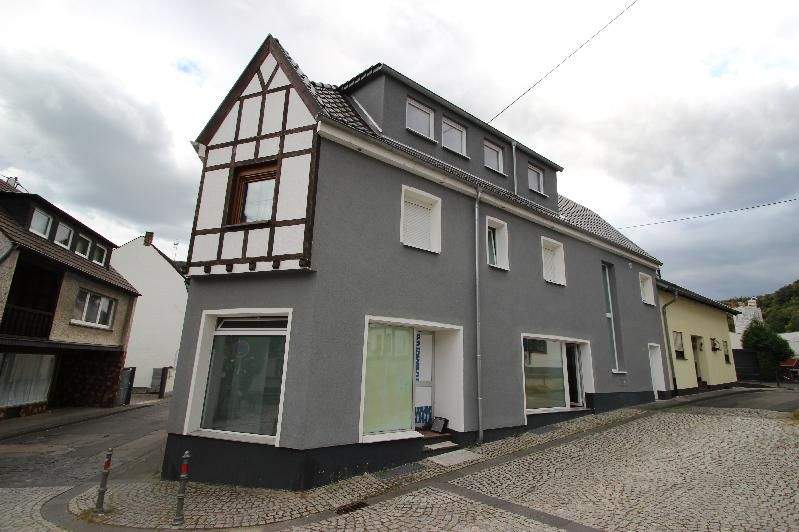 Mehrfamilienhaus, Wohnhaus Brohl-Lützing Brohl - 9 Zimmer, 240 m&sup2;, 350.000&euro; | Angebot:25690103