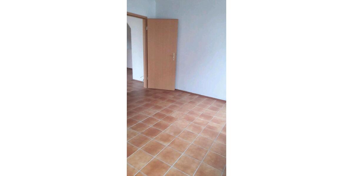 Erdgeschoßwohnung Herschbach - 3.5 Zimmer, 85 m&sup2;, 650&euro; | Angebot:26032362