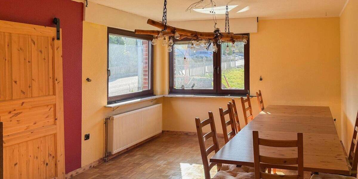Mehrfamilienhaus, Wohnhaus Neustadt (Wied) Borscheid - 8 Zimmer, 200 m&sup2;, 295.000&euro; | Angebot:25970109
