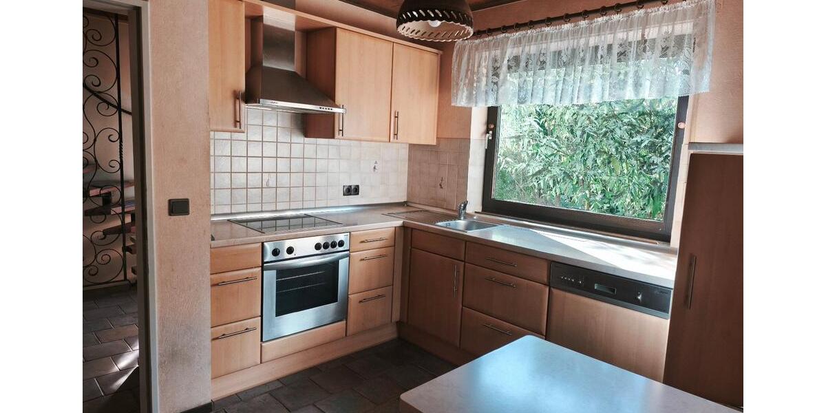 Einfamilienhaus Niederzissen - 4 Zimmer, 147 m&sup2;, 290.000&euro; | Angebot:25893392