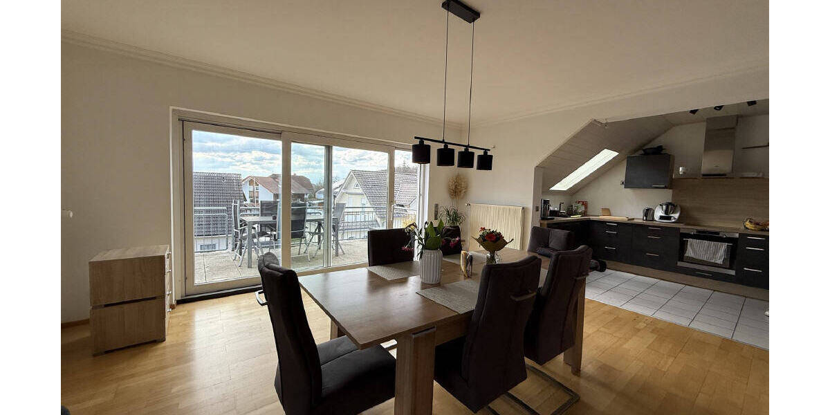 Etagenwohnung Welschneudorf - 4 Zimmer, 124 m&sup2;, 299.000&euro; | Angebot:25708352