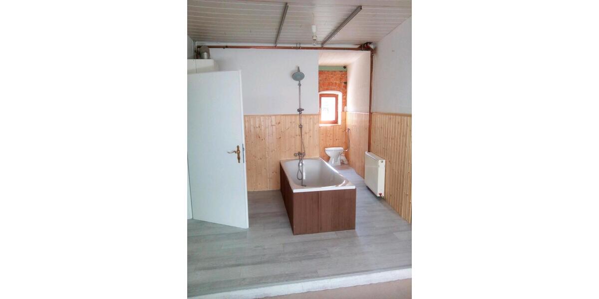 Etagenwohnung Raubach - 3 Zimmer, 100 m&sup2;, 700&euro; | Angebot:24591151