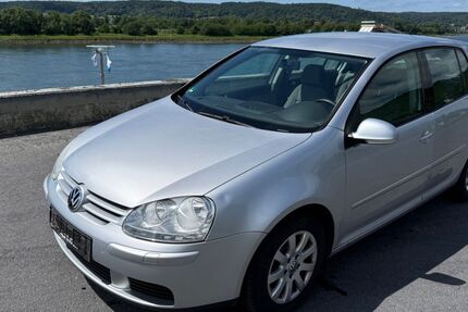 VW Golf 167.000 km 3.200 &euro; Bruchhausen 53572