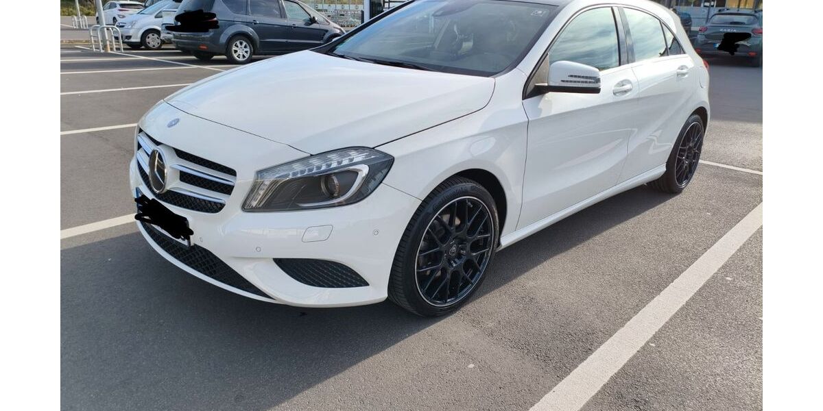 Mercedes-Benz A 200 114.000 km 12.300 &euro; Unkel 53572