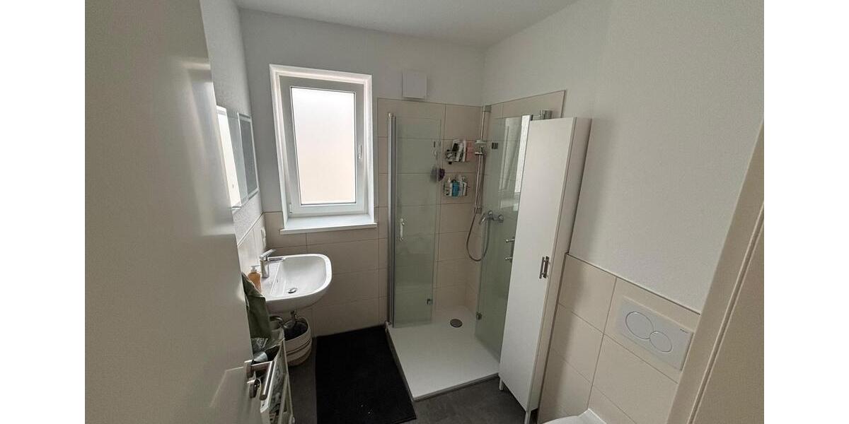 Etagenwohnung Urmitz - 3 Zimmer, 76 m&sup2;, 1.250&euro; | Angebot:23837933