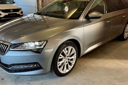 Skoda Superb 139.317 km 17.999 &euro; Horhausen 56593