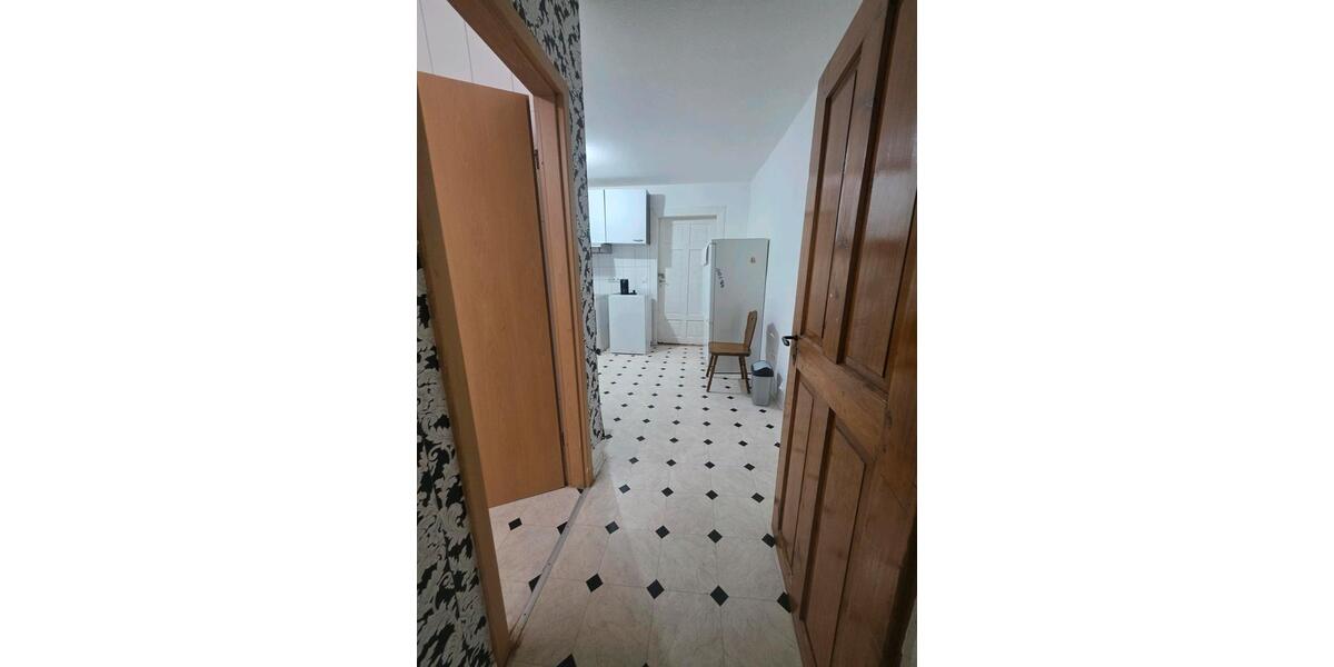 Etagenwohnung Höhr-Grenzhausen Grenzhausen - 5 Zimmer, 60 m&sup2;, 1.100&euro; | Angebot:24346384