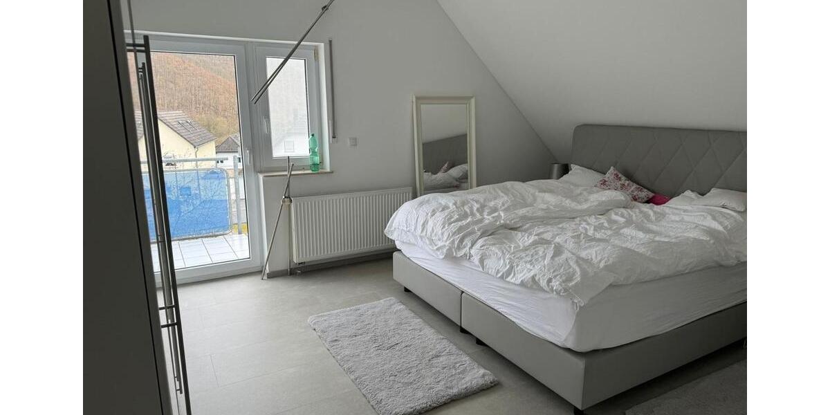 Maisonettenwohnung Lahnstein - 4 Zimmer, 120 m&sup2;, 1.300&euro; | Angebot:26019679