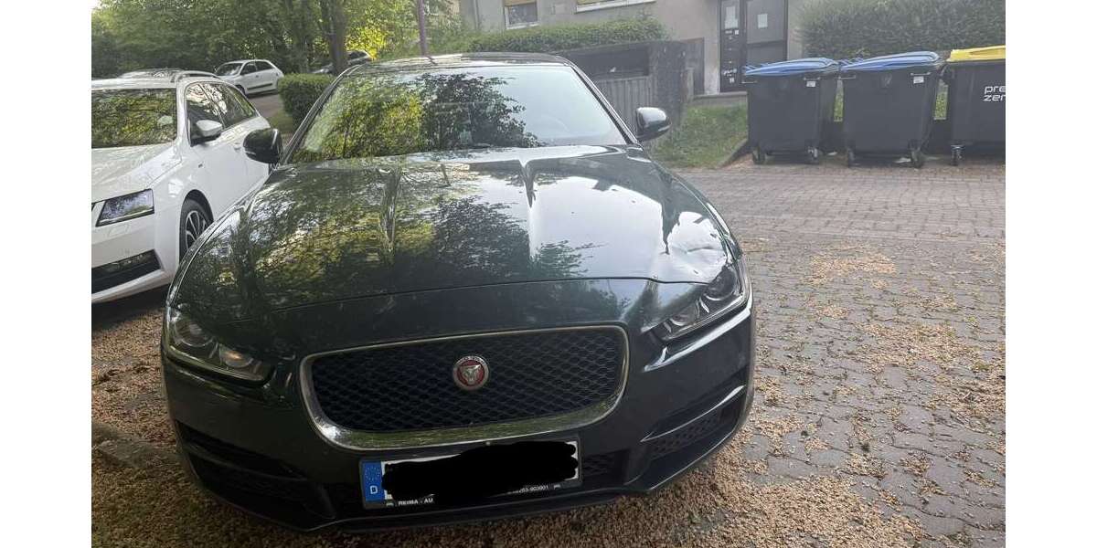 Jaguar XE 194.500 km 7.600 &euro; Mayen 56727