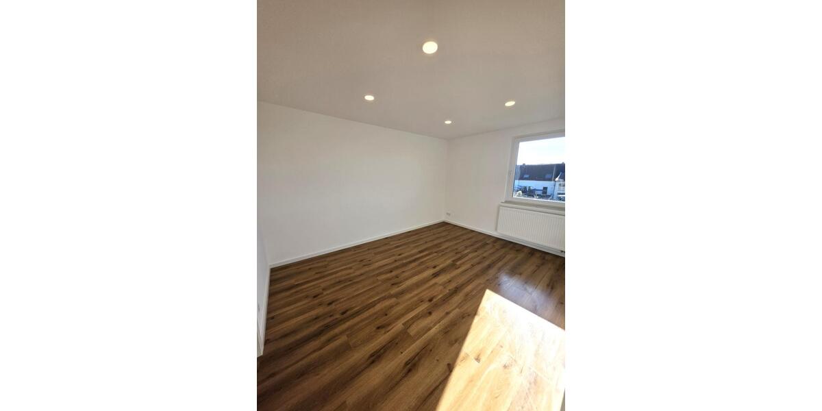 Etagenwohnung Höhr-Grenzhausen Grenzhausen - 3 Zimmer, 55 m&sup2;, 650&euro; | Angebot:25925114