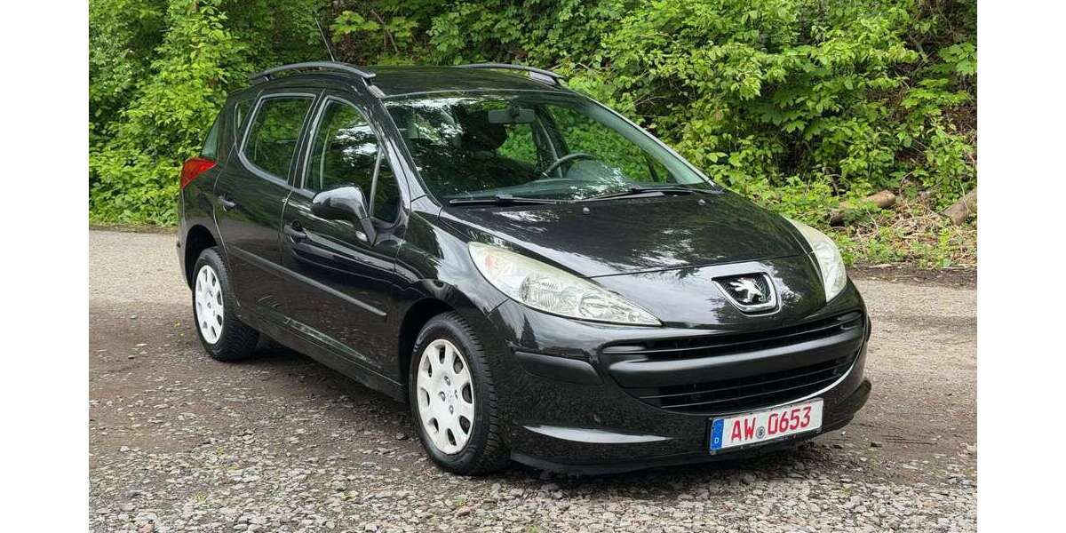 Peugeot 207 138.000 km 2.799 &euro; Bad Breisig 53498