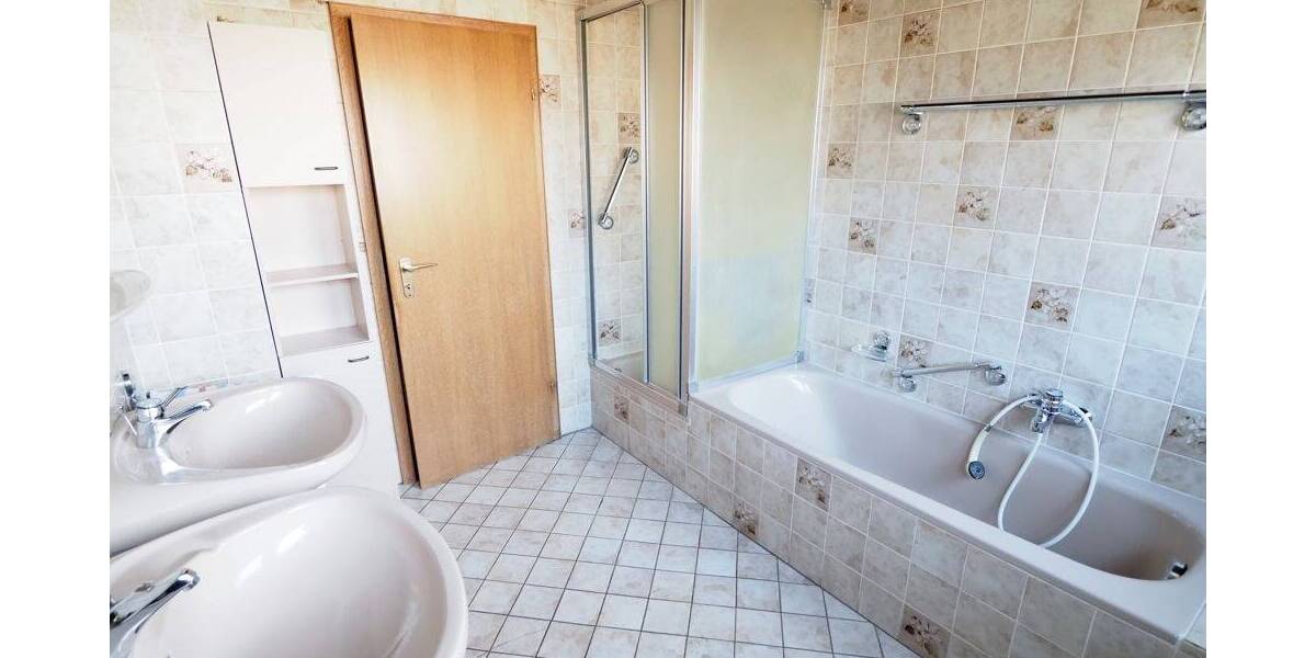 Einfamilienhaus Arzbach - 6 Zimmer, 150 m&sup2;, 295.000&euro; | Angebot:25665808