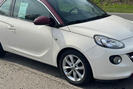 Opel Adam 62.000 km 8.490 &euro; Remagen 53424