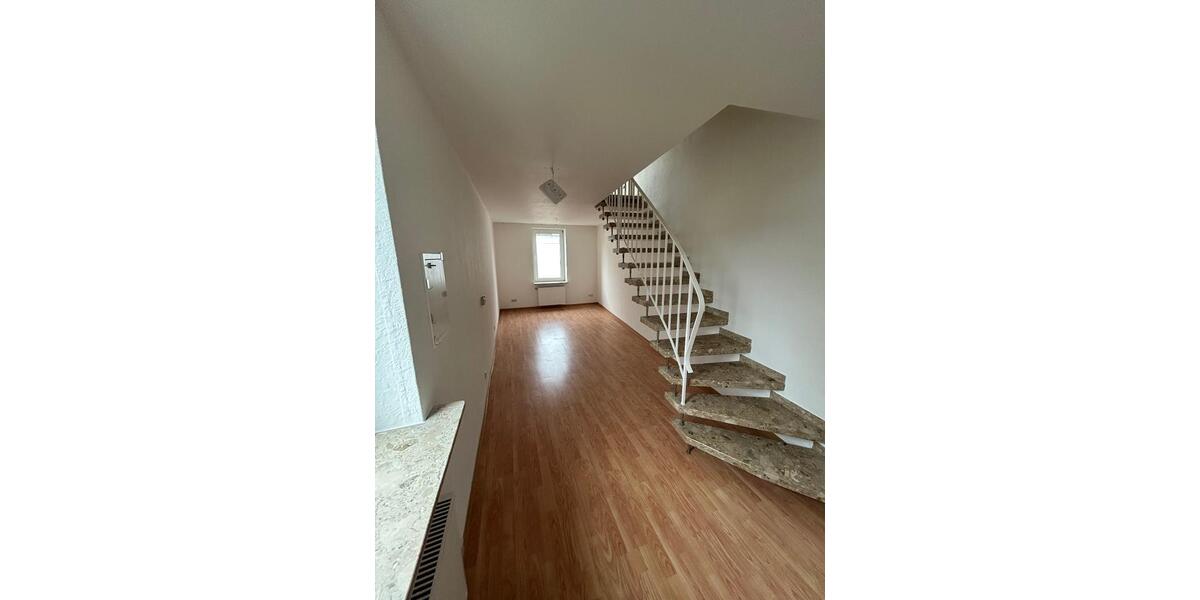 Etagenwohnung Höhr-Grenzhausen Grenzhausen - 2 Zimmer, 60 m&sup2;, 650&euro; | Angebot:25221490