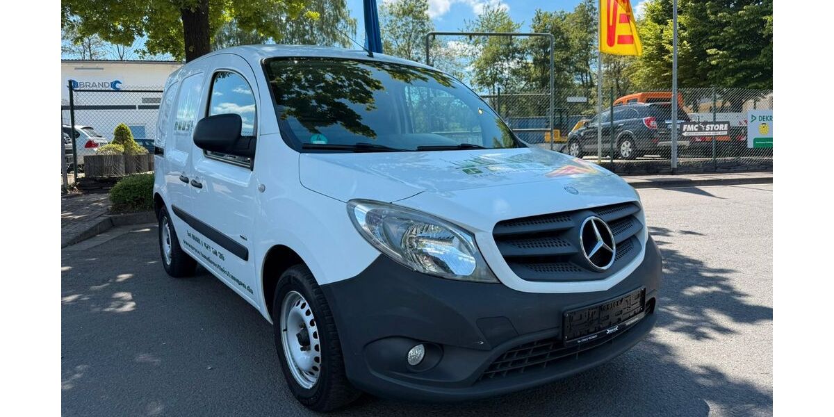 Mercedes-Benz Citan 91.509 km 8.990 &euro; Niederelbert 56412