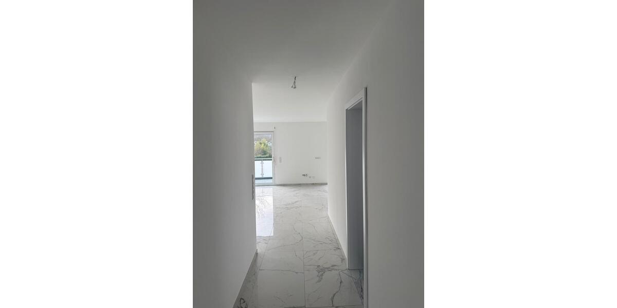 Etagenwohnung Unkel - 2 Zimmer, 120 m&sup2;, 1.800&euro; | Angebot:24921323