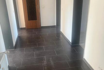 Wohnung Neuwied - 4 Zimmer, 90 m&sup2;, 900&euro; | Angebot:26626120