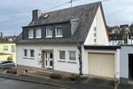 Einfamilienhaus Brey - 8 Zimmer, 222 m&sup2;, 480.000&euro; | Angebot:25854800