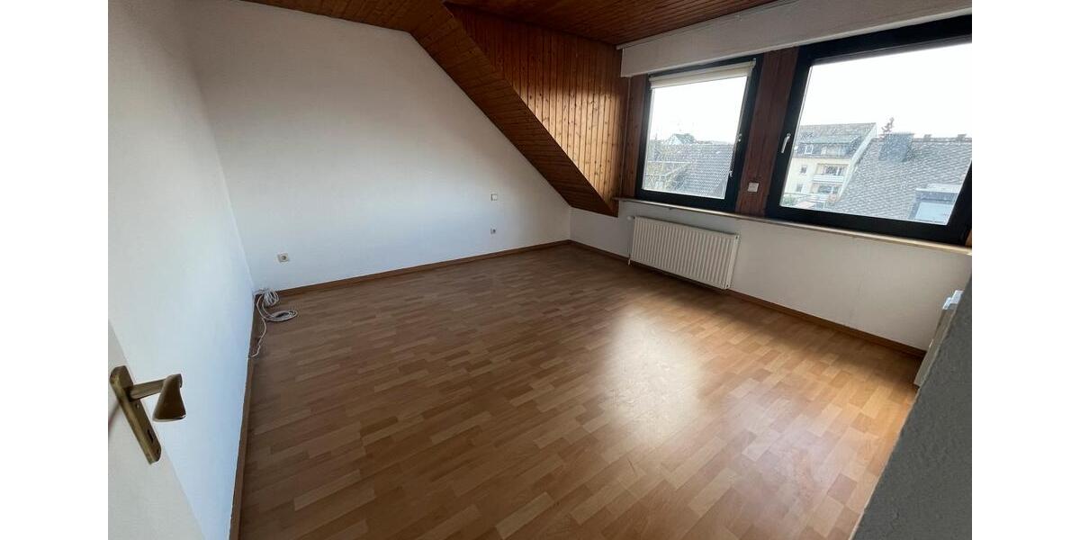 Etagenwohnung Urmitz - 3 Zimmer, 110 m&sup2;, 1.188&euro; | Angebot:25649016