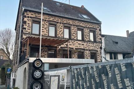 Haus Polch - 5 Zimmer, 240 m&sup2;, 2.600&euro; | Angebot:25976514