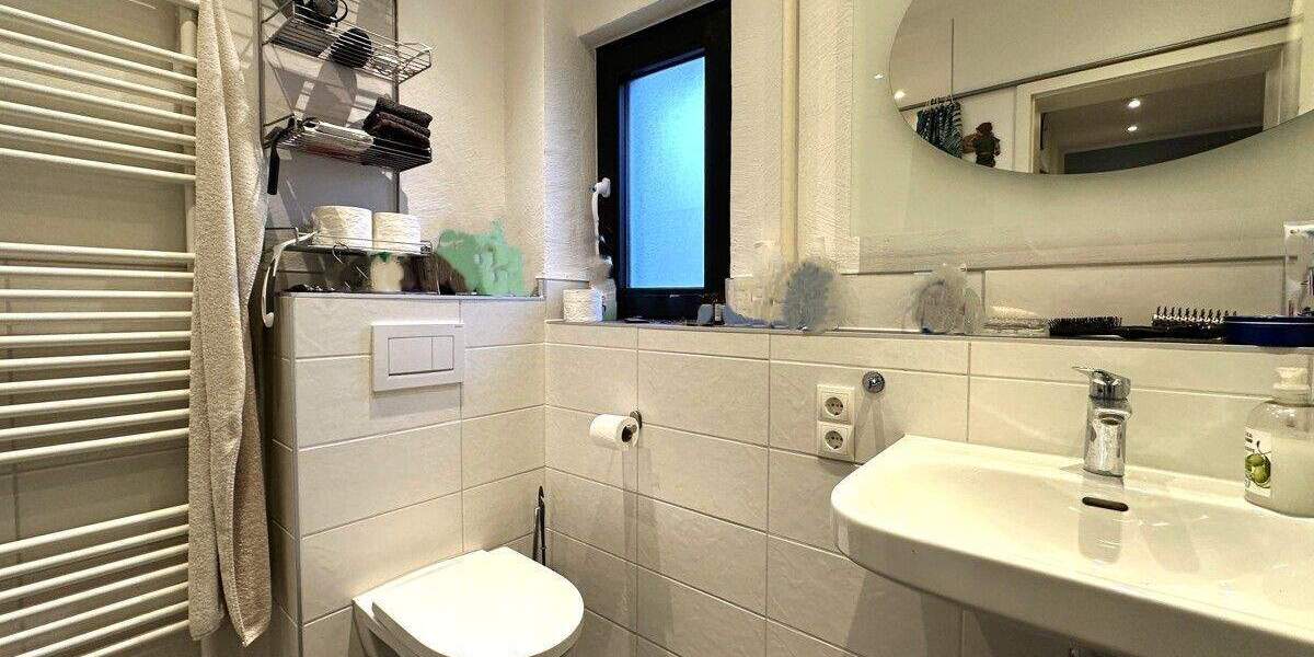 Mehrfamilienhaus, Wohnhaus Bad Honnef - 7 Zimmer, 191 m&sup2;, 495.000&euro; | Angebot:25697246