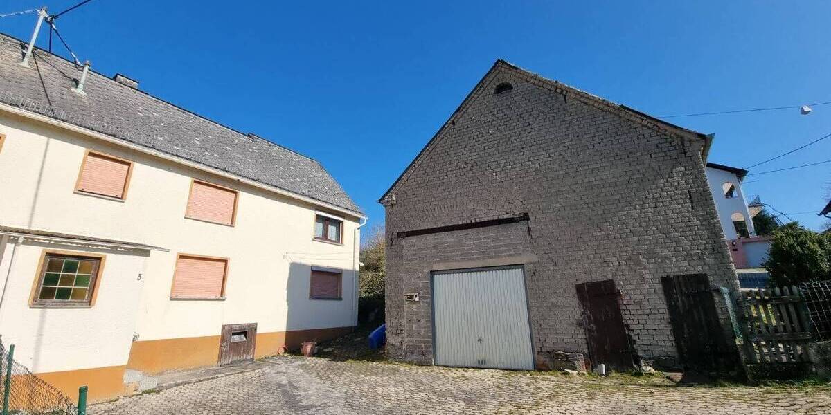 Doppelhaushälfte Lykershausen - 4 Zimmer, 108 m&sup2;, 75.000&euro; | Angebot:25735371