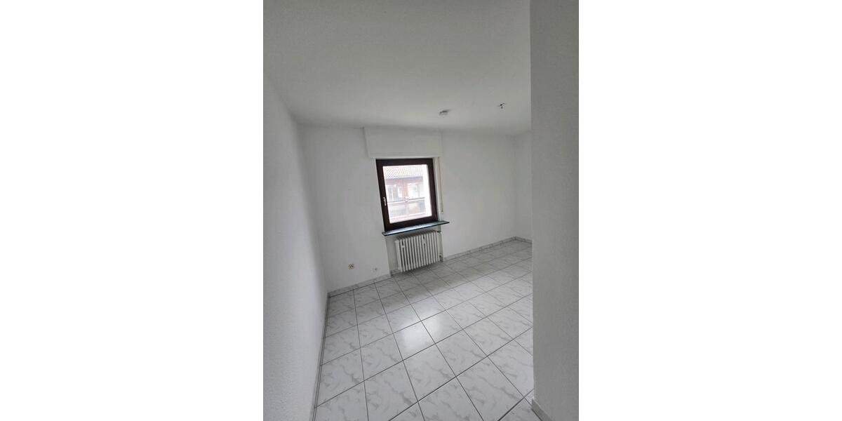 Terrassenwohnung Montabaur - 3 Zimmer, 95 m&sup2;, 950&euro; | Angebot:24853906