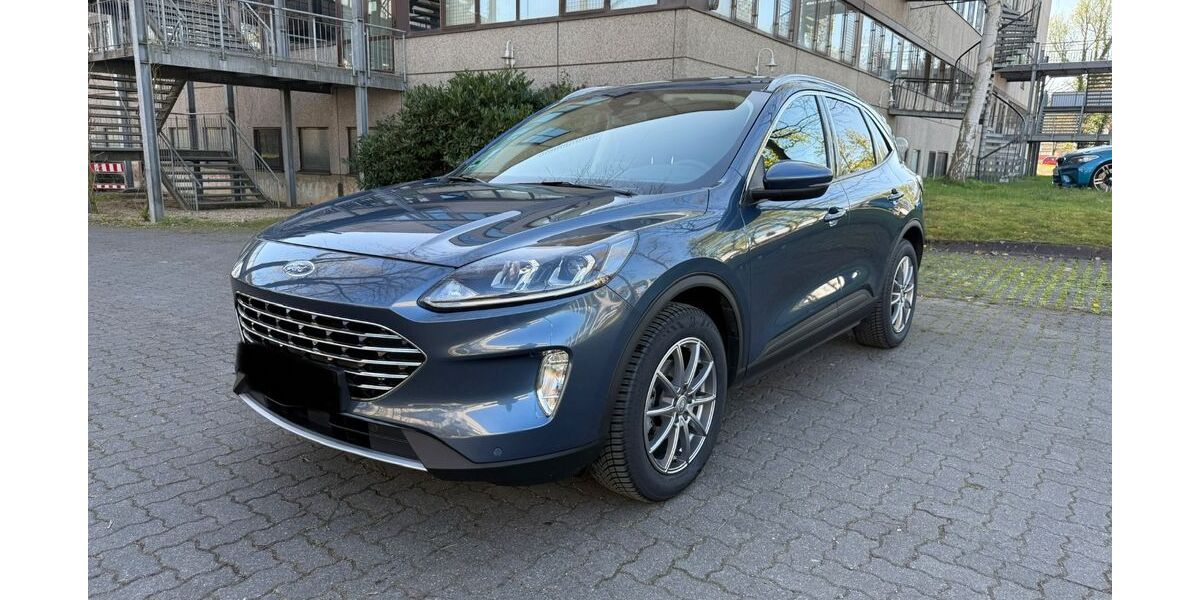 Ford Kuga 64.500 km 16.800 &euro; Dattenberg 53547