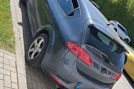Seat Leon 220.000 km 2.200 &euro; Kaltenengers 56220