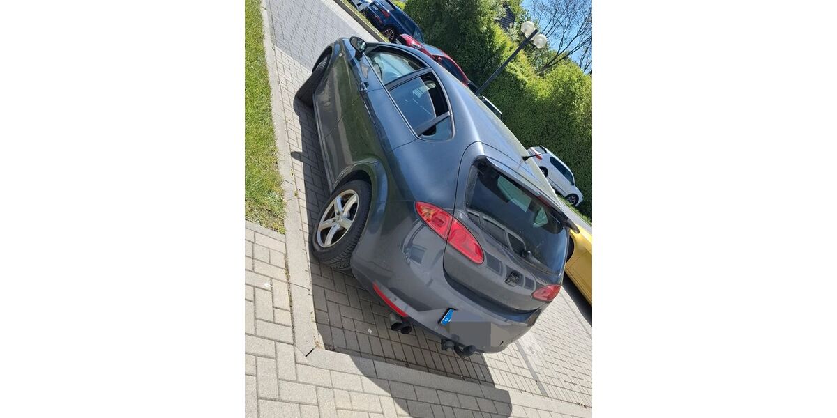 Seat Leon 220.000 km 2.200 &euro; Kaltenengers 56220