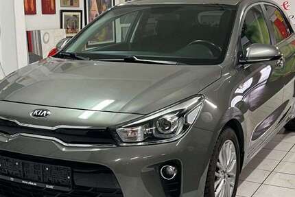 Kia Rio 49.800 km 15.100 &euro; Mayen 56727