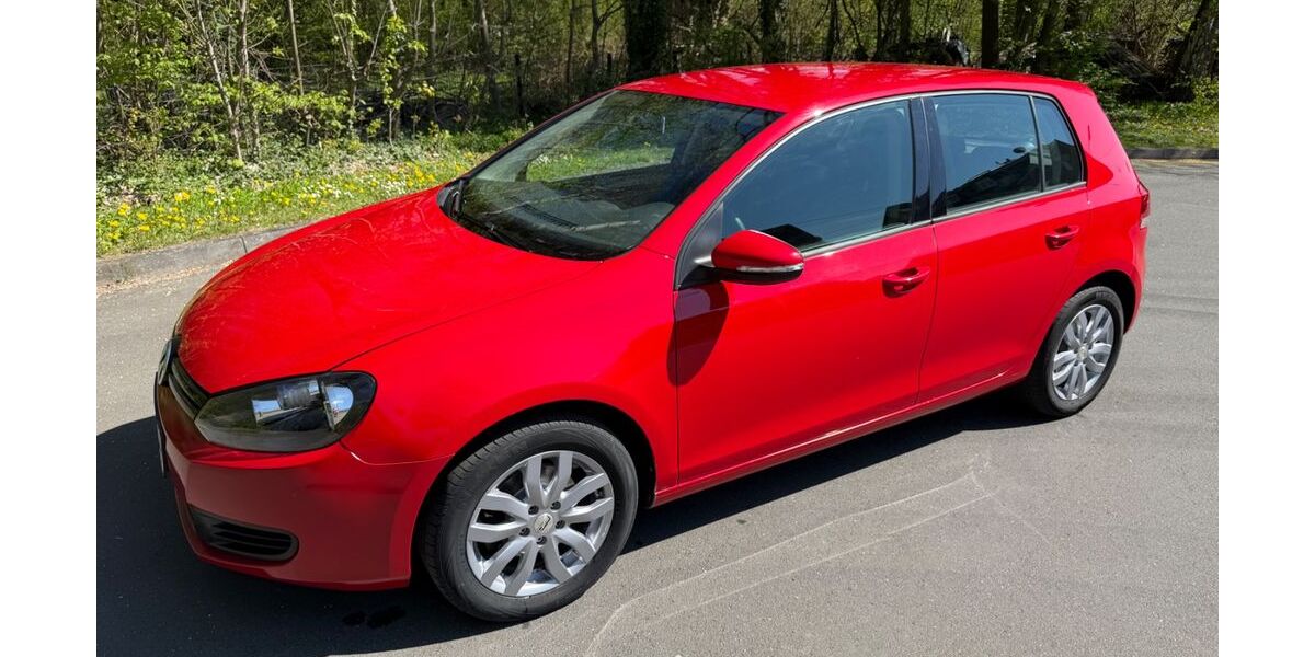 VW Golf 53.000 km 6.250 &euro; Neuhäusel 56335