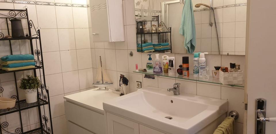 Einfamilienhaus Neuwied Feldkirchen - 6 Zimmer, 140 m&sup2;, 250.000&euro; | Angebot:25843245