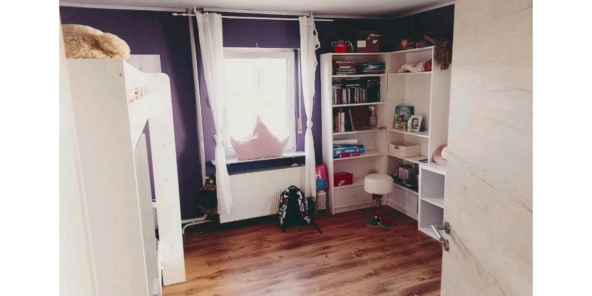 Einfamilienhaus Oberdreis - 7 Zimmer, 200 m&sup2;, 239.000&euro; | Angebot:25614199