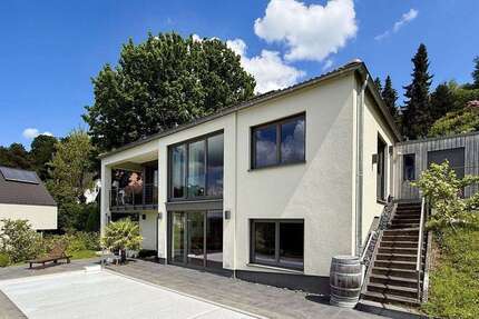 Haus Bad Honnef - 4 Zimmer, 165 m&sup2;, 1.980&euro; | Angebot:26647035