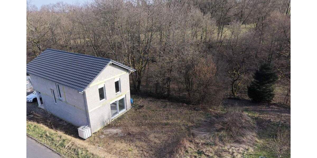 Einfamilienhaus Flammersfeld - 6 Zimmer, 158 m&sup2;, 360.000&euro; | Angebot:25711004