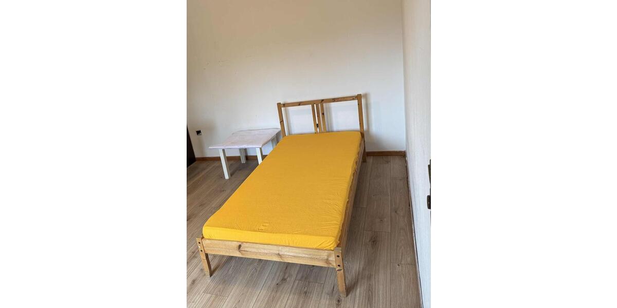 Einfamilienhaus Becheln - 7 Zimmer, 133 m&sup2;, 2.500&euro; | Angebot:24606352