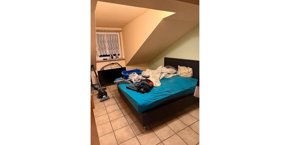 Dachgeschoßwohnung Bad Hönningen - 3 Zimmer, 63 m&sup2;, 600&euro; | Angebot:25875236