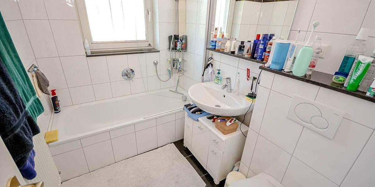 Mehrfamilienhaus, Wohnhaus Remagen Oberwinter - 8 Zimmer, 248 m&sup2;, 488.000&euro; | Angebot:25709832