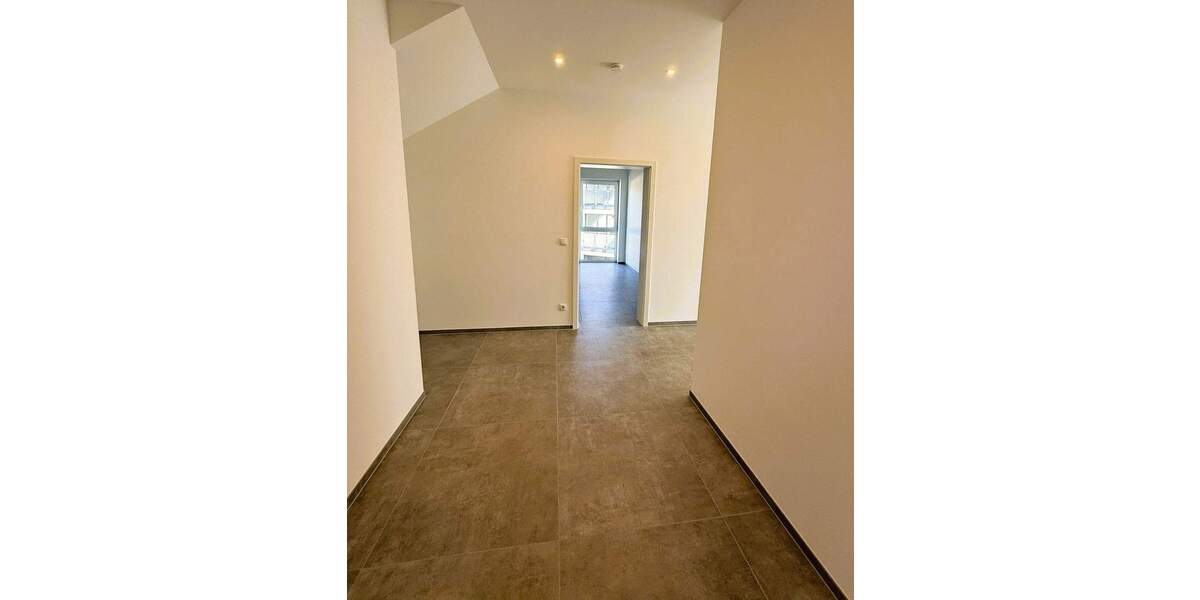 Etagenwohnung Oberhonnefeld-Gierend Oberhonnefeld - 3 Zimmer, 104 m&sup2;, 1.255&euro; | Angebot:25729738