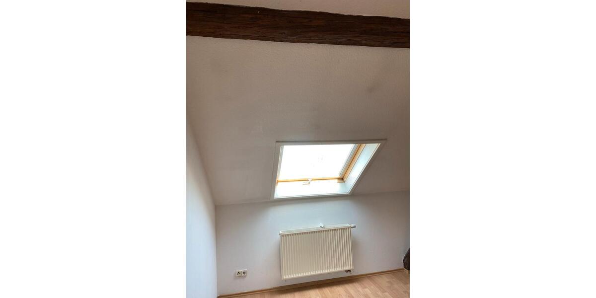 Dachgeschoßwohnung Neuwied - 4 Zimmer, 87 m&sup2;, 950&euro; | Angebot:25614264