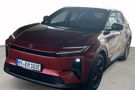Toyota C-HR 2.200 km 42.760 &euro; Mayen 56727