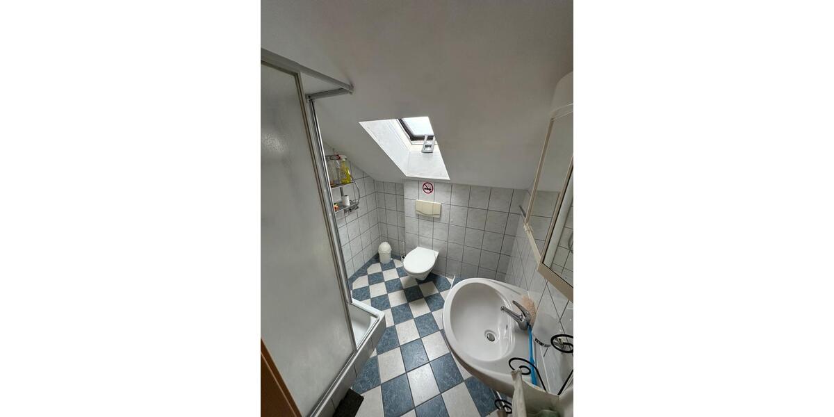 Einfamilienhaus Montabaur - 9 Zimmer, 266 m&sup2;, 600.000&euro; | Angebot:25842146