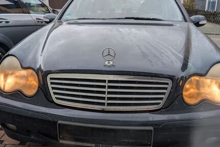 Mercedes-Benz C 180 341.712 km 1.099 &euro; Limbach 53567