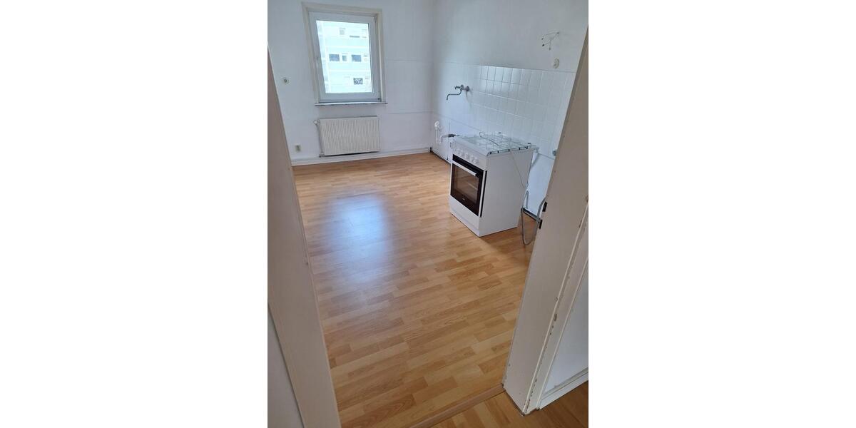Dachgeschoßwohnung Koblenz Bubenheim - 2.5 Zimmer, 75 m&sup2;, 740&euro; | Angebot:25925120